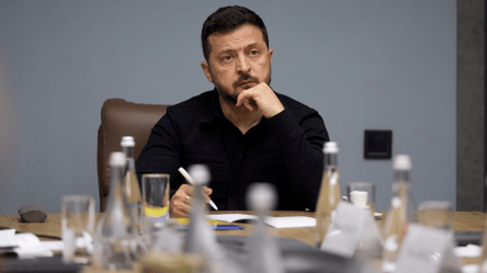 Зеленський закликав Раду підтримати сім важливих законопроєктів - 285x160