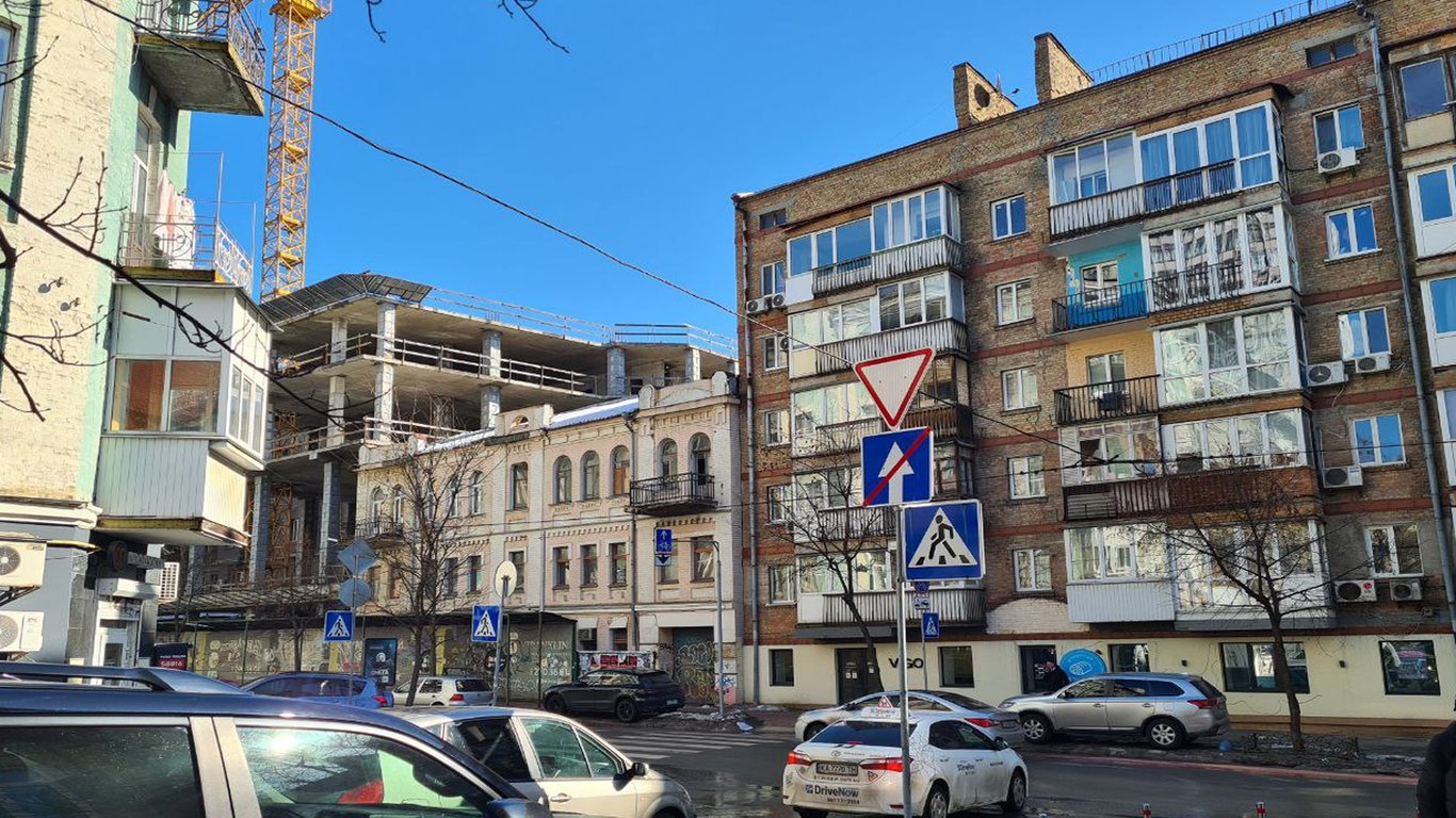 Чому в СРСР залишали великі двори між будинками: причини та норми