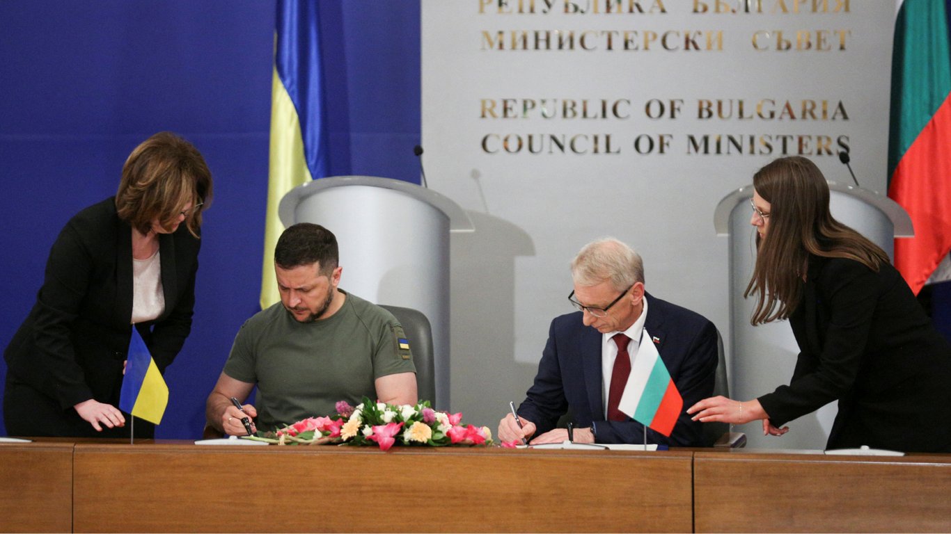 Болгария и Украина подписали декларацию о членстве в НАТО