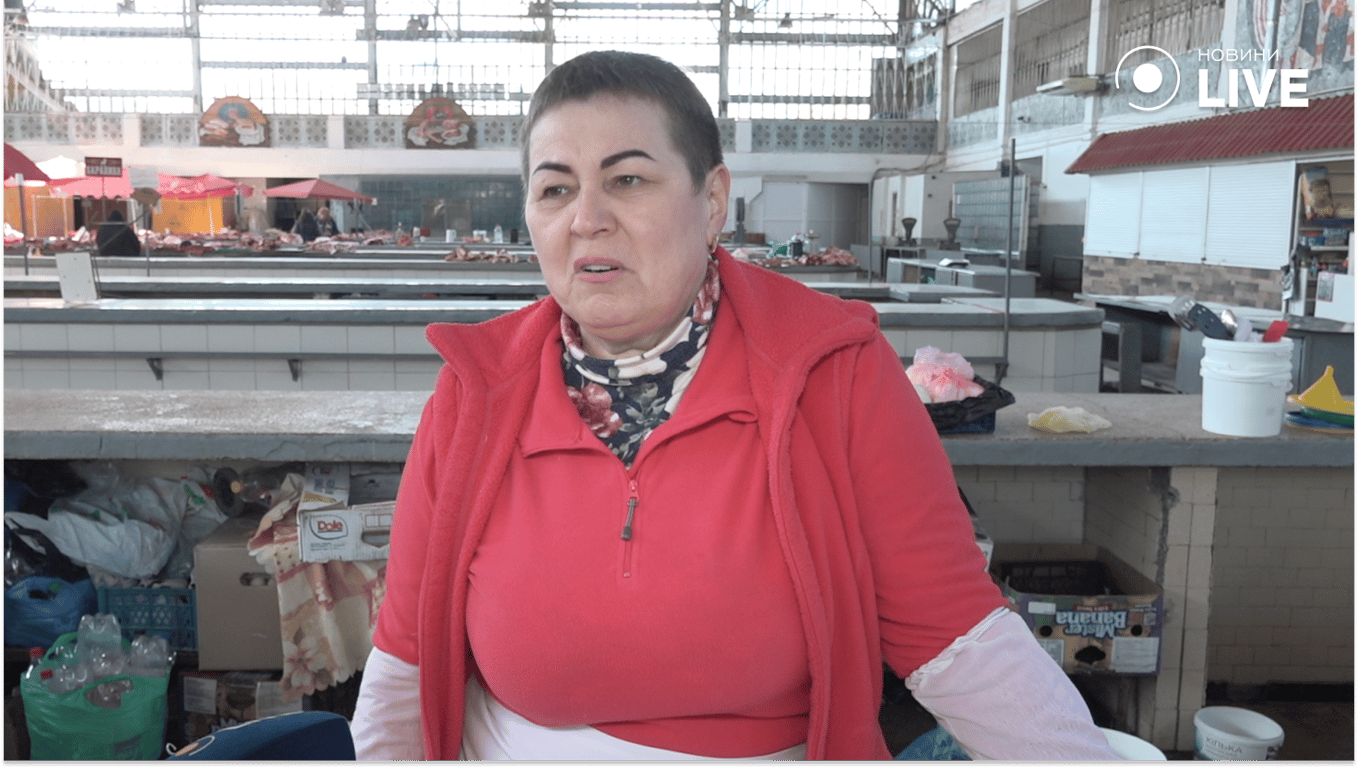 Весняний базар в Одесі: скільки коштують огірки та полуниця - фото 4