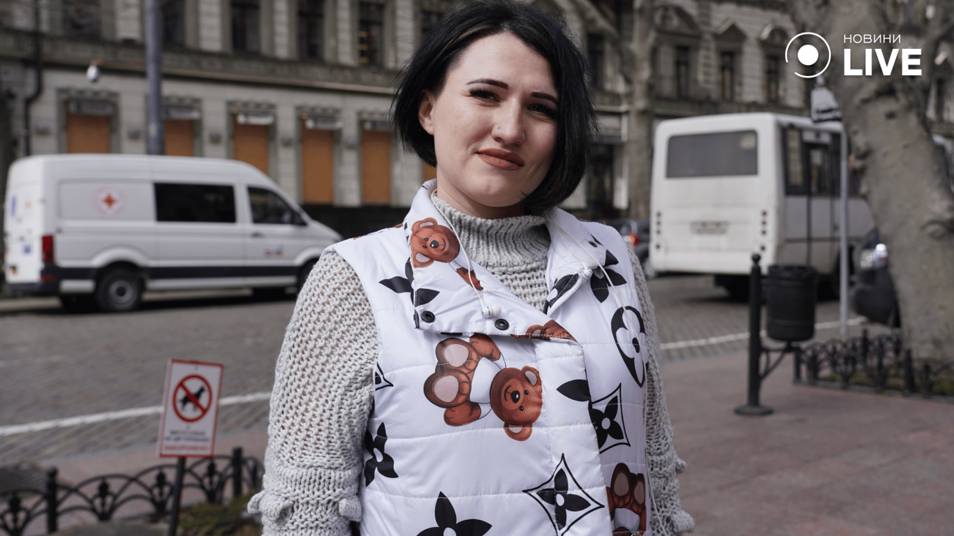 Страшные слова, когда они молчат, как одесситы знают творчество Лины Костенко - фото 3