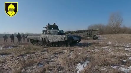 Усиливают наступательный потенциал: в Минобороны показали танковые тренировки ВСУ - 285x160