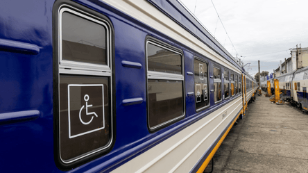 Ряд поездов изменил маршруты из-за ночной атаки по Украине - 285x160