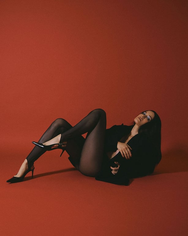 Астафьева зажгла роскошную фигуру