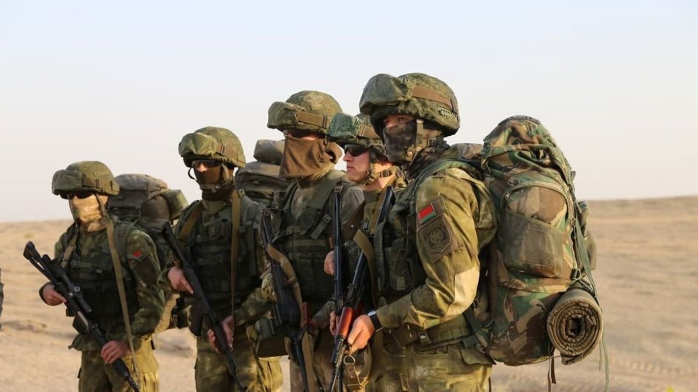 Армия Беларуси обвинила Украину в провокациях на границе