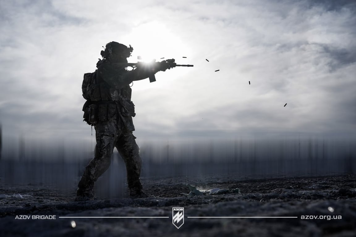 Бійці 12-ї бригади "Азов" під час тренувань. Фото: "Азов"