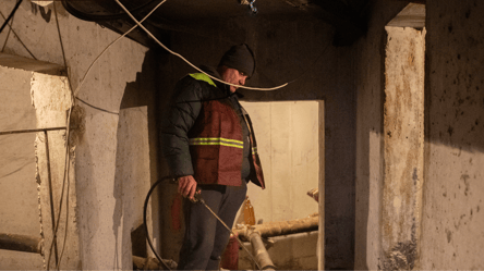 Над восстановлением тепла в Киеве работают бригады "Укрзалізниці" - 304x171