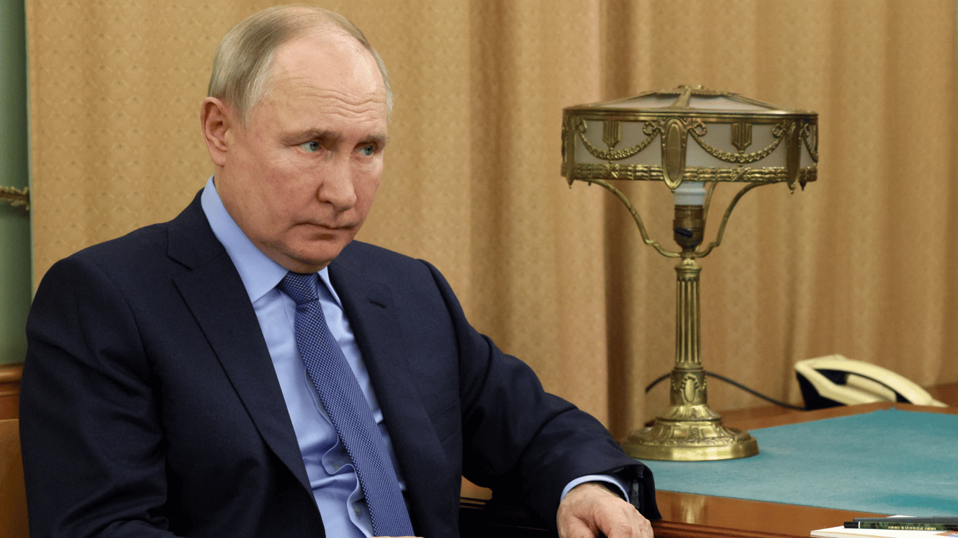 Путин дал гражданство РФ международному военному преступнику, — Politico