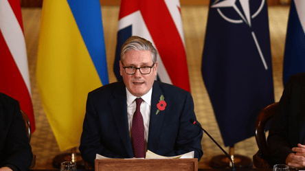 Стармер обвинил Путина в нежелании заканчивать войну - 285x160