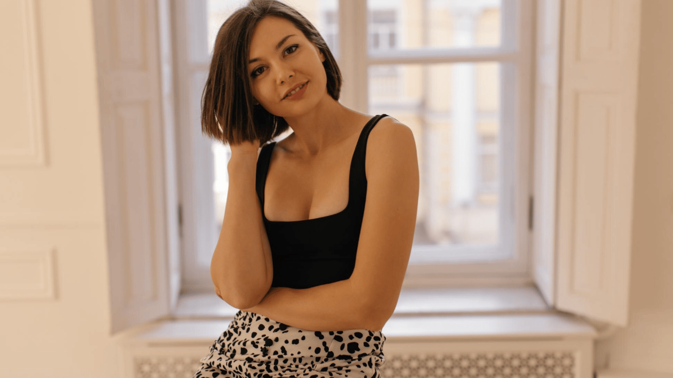 Бра как полноценный элемент образа: новый тренд 2026 года