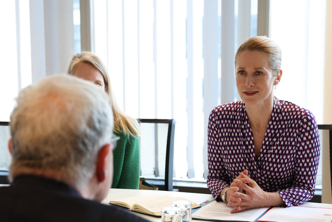 Про що говорили Каллас та Келлог