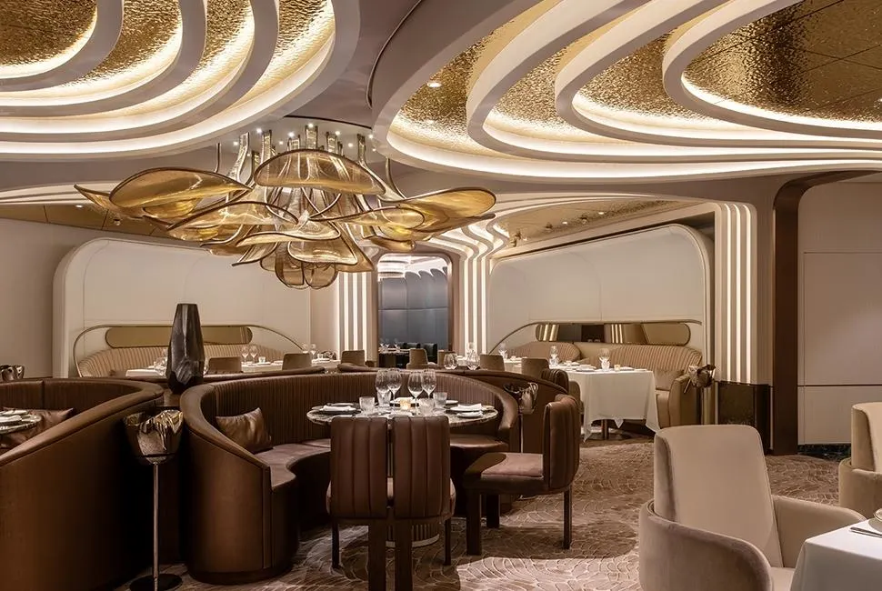 Елітна кухня на борту — круїзний ресторан отримав п’ять зірок Forbes - фото 2