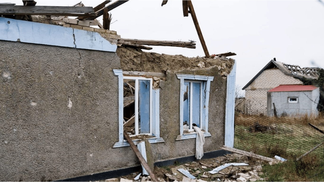 В Харьковской области россияне попали в дом — много раненых