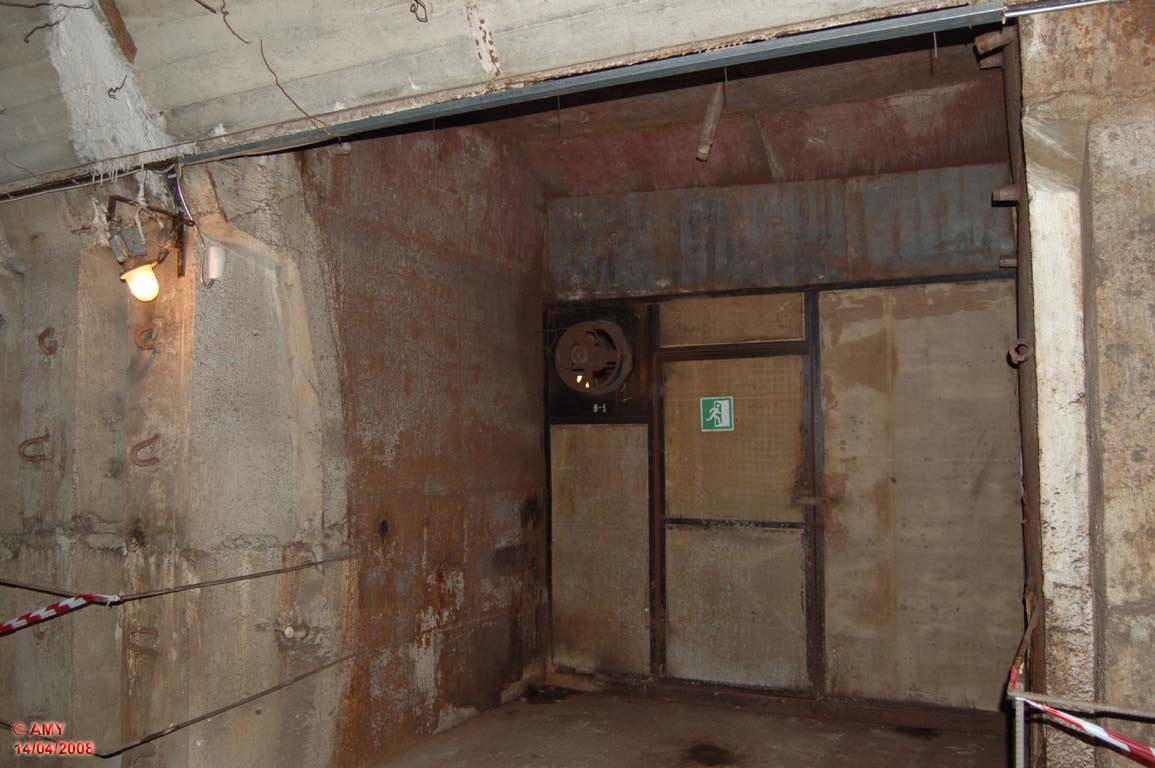 Фото "Львівської брами": станція метро, що так і не відкрилася