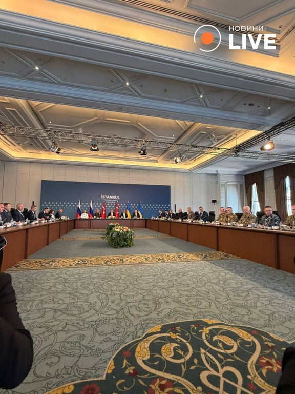 Про що поговорять на переговорах у Стамбулі