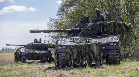 Нидерланды и Дания будут производить боевые машины пехоты CV90 для Украины - 285x160