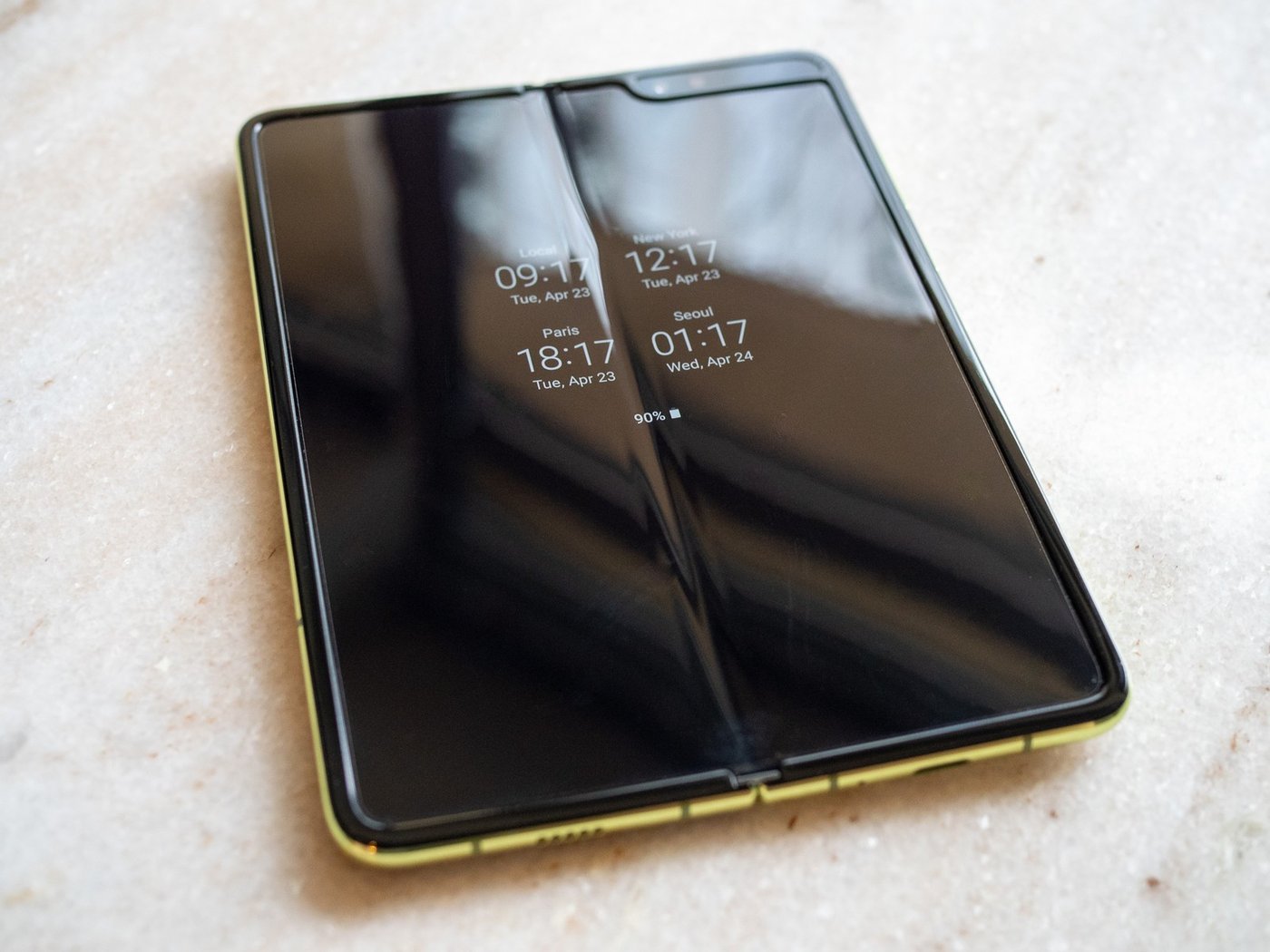 Samsung Galaxy Fold smartphone