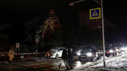 Відключення світла на Київщині — як завтра діятимуть графіки - 290x166