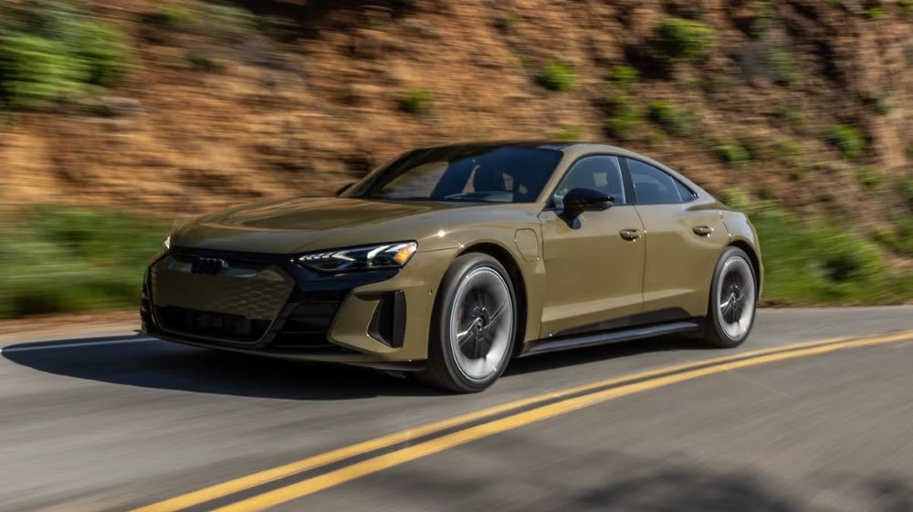 ТОП-4 лучших альтернатив Tesla Model S в 2024 году - фото 4