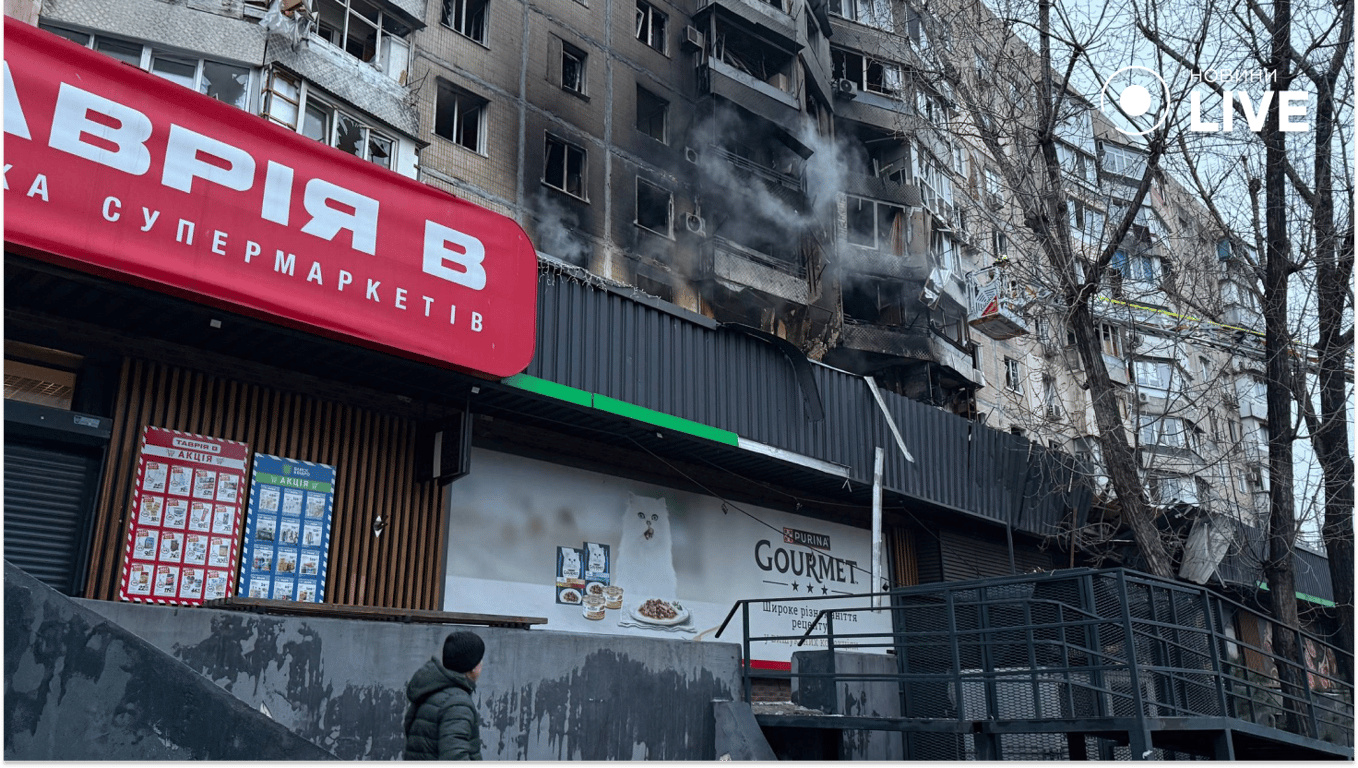 В Одесі згоріли квартири через атаку