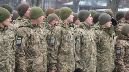 Сколько военных в Украине до сих пор не были на фронте — официальные данные - 285x160