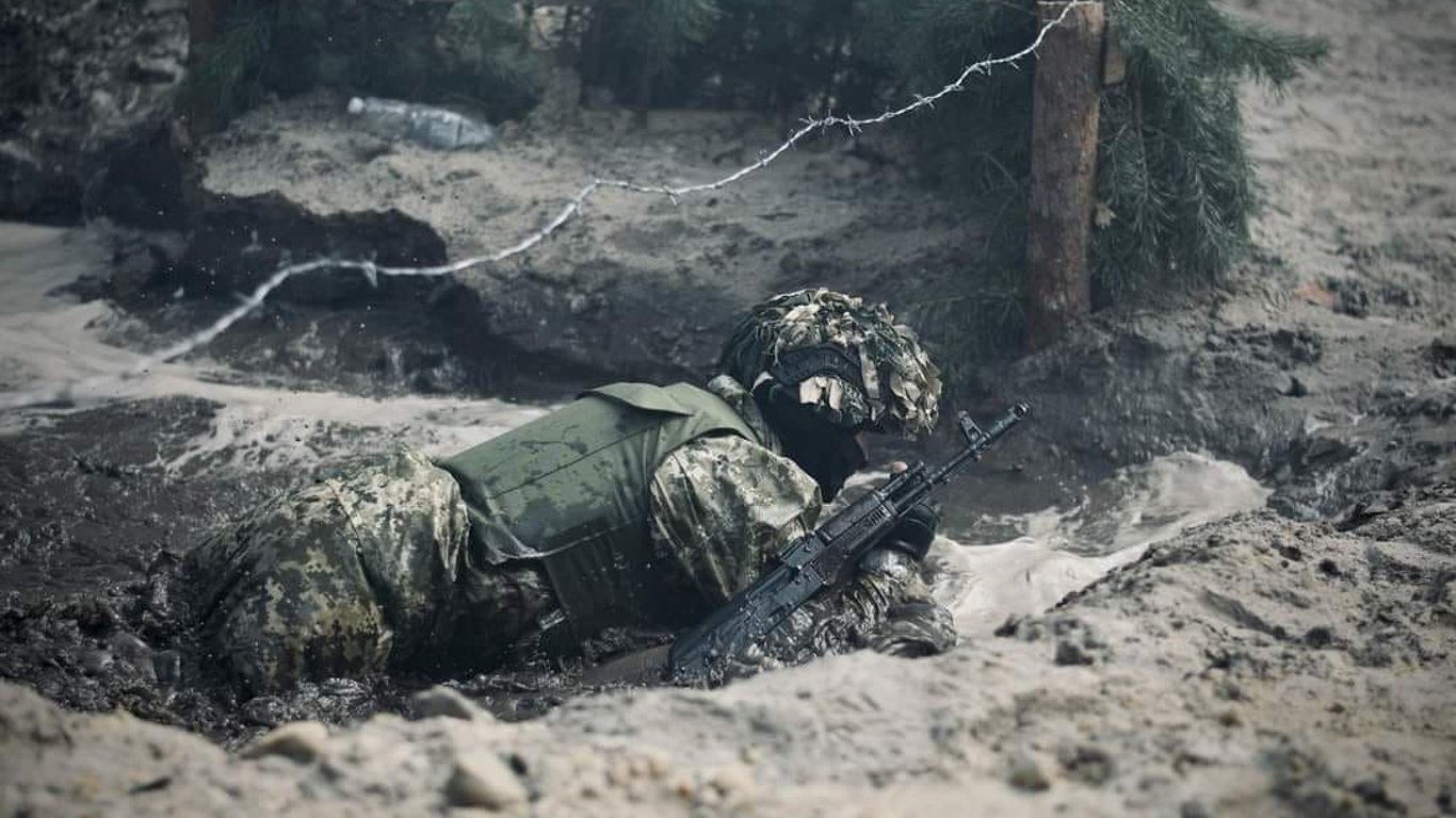 ЗСУ відбили понад 20 атак і знищили логістичний центр росіян