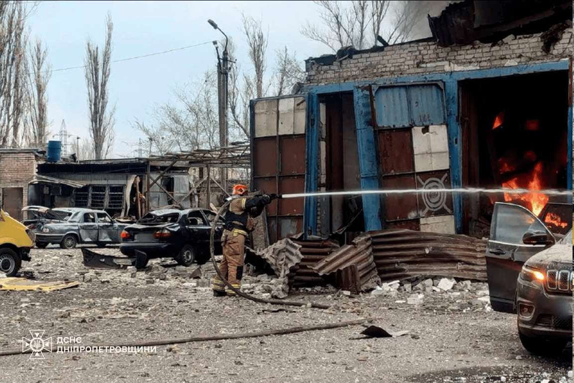 Зеленский отреагировал на удар РФ по Кривому Рогу - фото 3