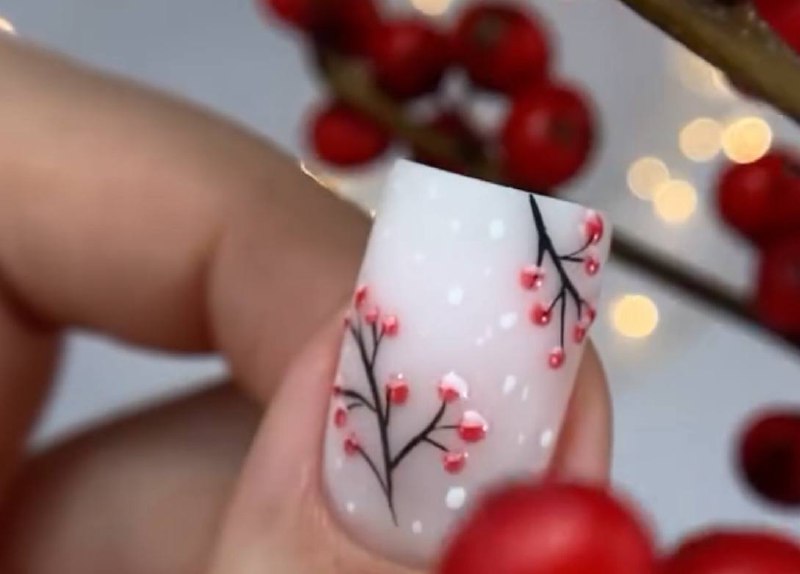 Яскраві ідеї святкового манікюру на Різдво та Новий рік - фото 3