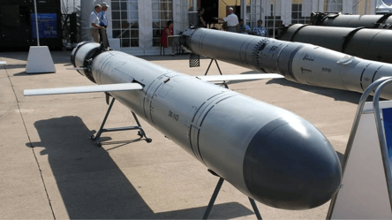 В ГУР розкрили запаси ракет і дронів у Росії - 285x160