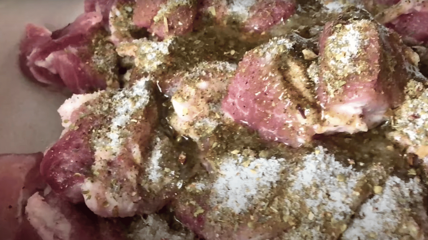 як замаринувати свинину для шашлика