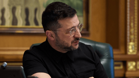 Зеленский обсудил с премьером Канады ситуацию на фронте - 285x160