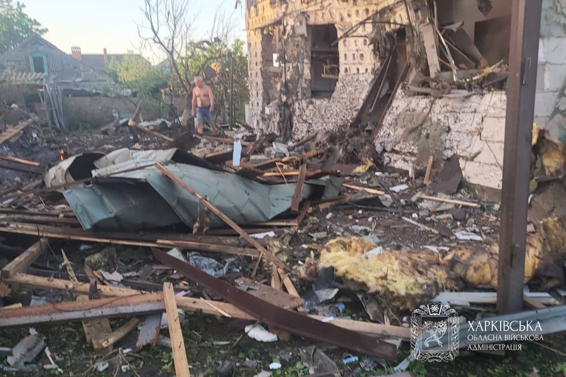 Розбитий будинок на Харківщині