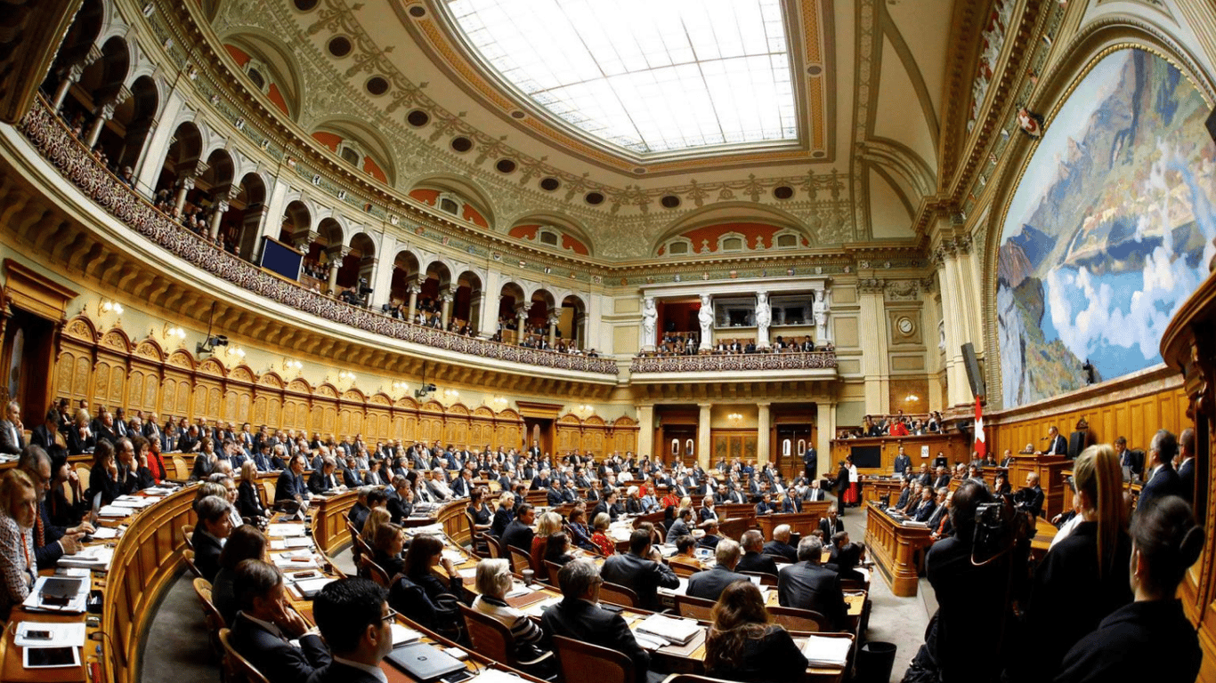 Парламент Швейцарии призывает правительство больше способствовать разминированию Украины