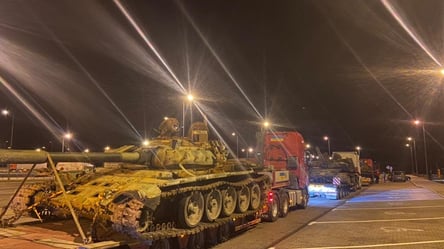 До роковин вторгнення у чотирьох країнах ЄС покажуть трофейні російські танки - 285x160