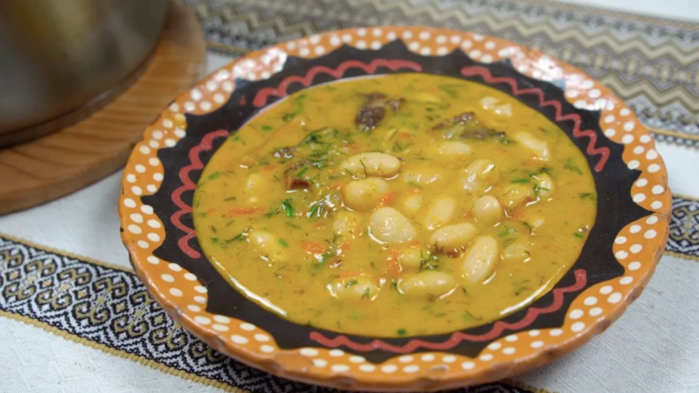 Закарпатская кухня: рецепт густой подбитой пасули с говядиной