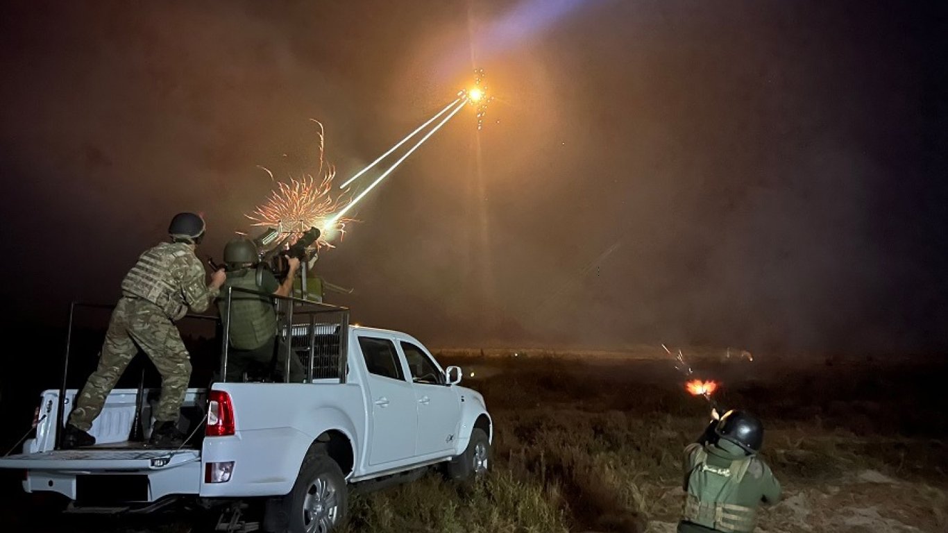 На Одещині уламки дрона пошкодили зерносховище — які наслідки