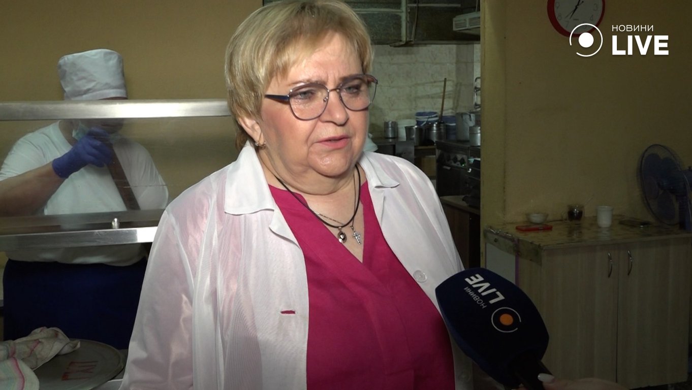 Чим годують переселенців у Харкові