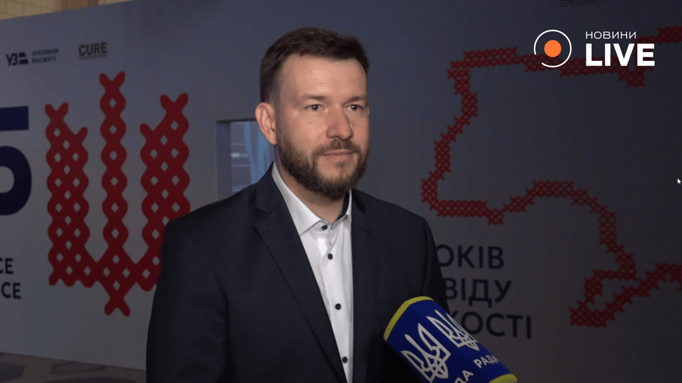 Від Трипілля до сьогодення: виставка про український досвід стійкості - фото 1