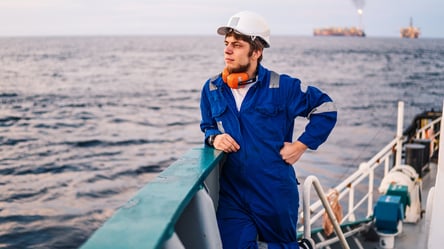 Мошенники предлагают морякам несуществующие рабочие места: как уберечься - 285x160