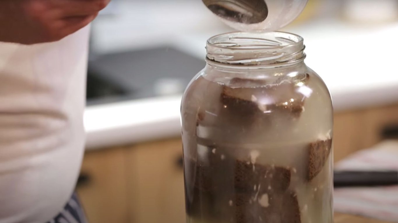 приготовление кваса на хлебе