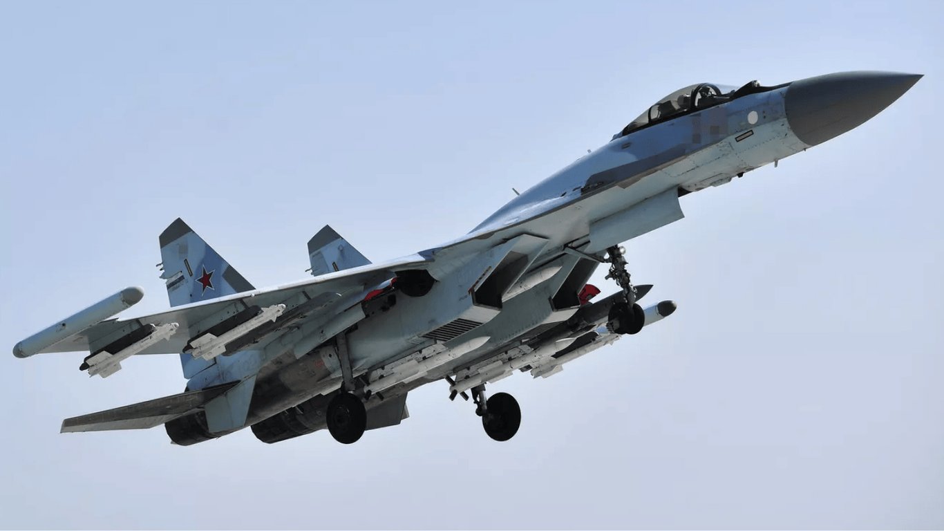 Російська авіація атакувала багатоповерхівку у Вугледарі: що відомо