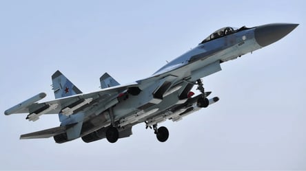 Російська авіація атакувала багатоповерхівку у Вугледарі: що відомо - 285x160