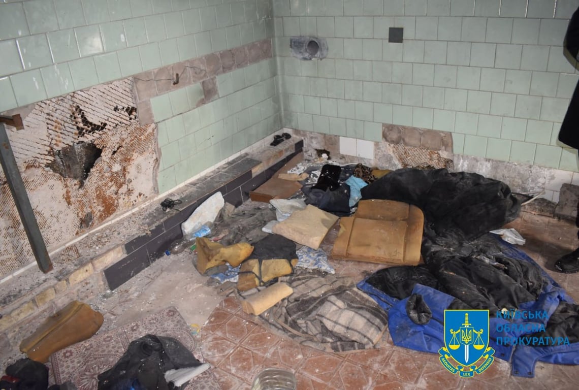 Морозильна камера в якій утримували людей.