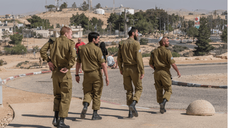 Зарплаты в армиях мира — сколько получают военные в Израиле - 290x160