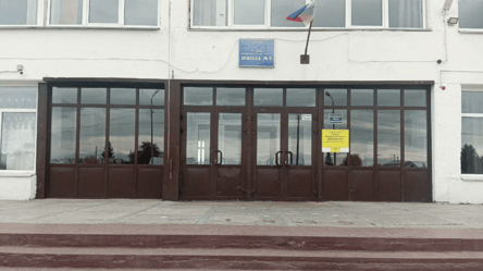 У РФ школяр з ножем напав на однокласника — причина - 285x160