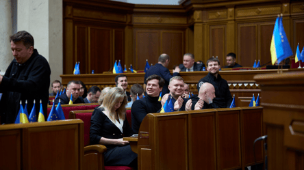 Рада разрешила не платить коммуналку за разрушенное жилье - 285x160