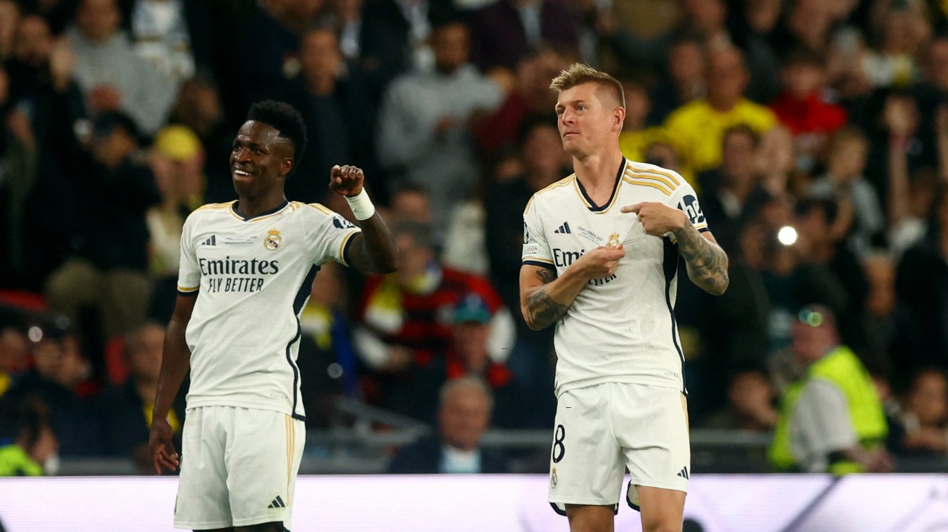 Вінісіус та Кроос