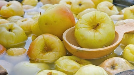 Чим корисні квашені яблука - 285x160