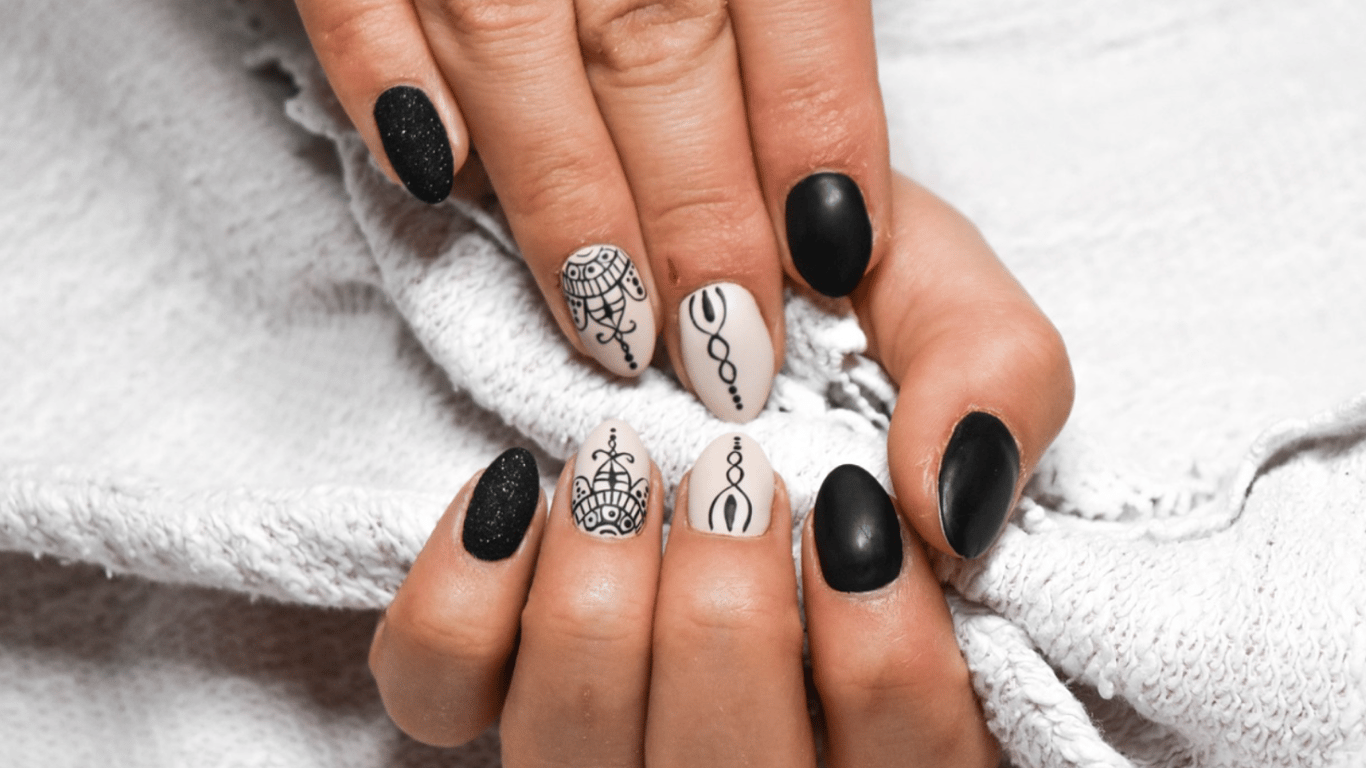 Stylish nail designs for spring 2025 — best designs