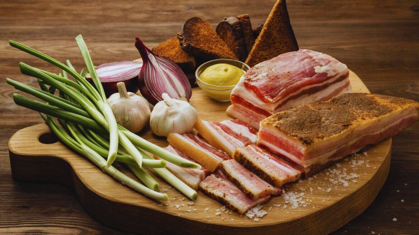 як смачно та правильно засолити сало 